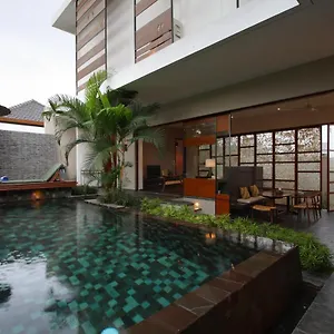 4* Kro Tegal Sari